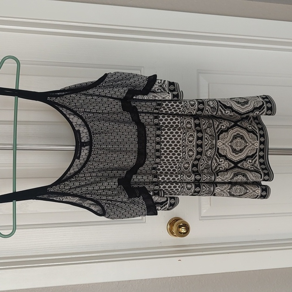 White House Black Market Blouse